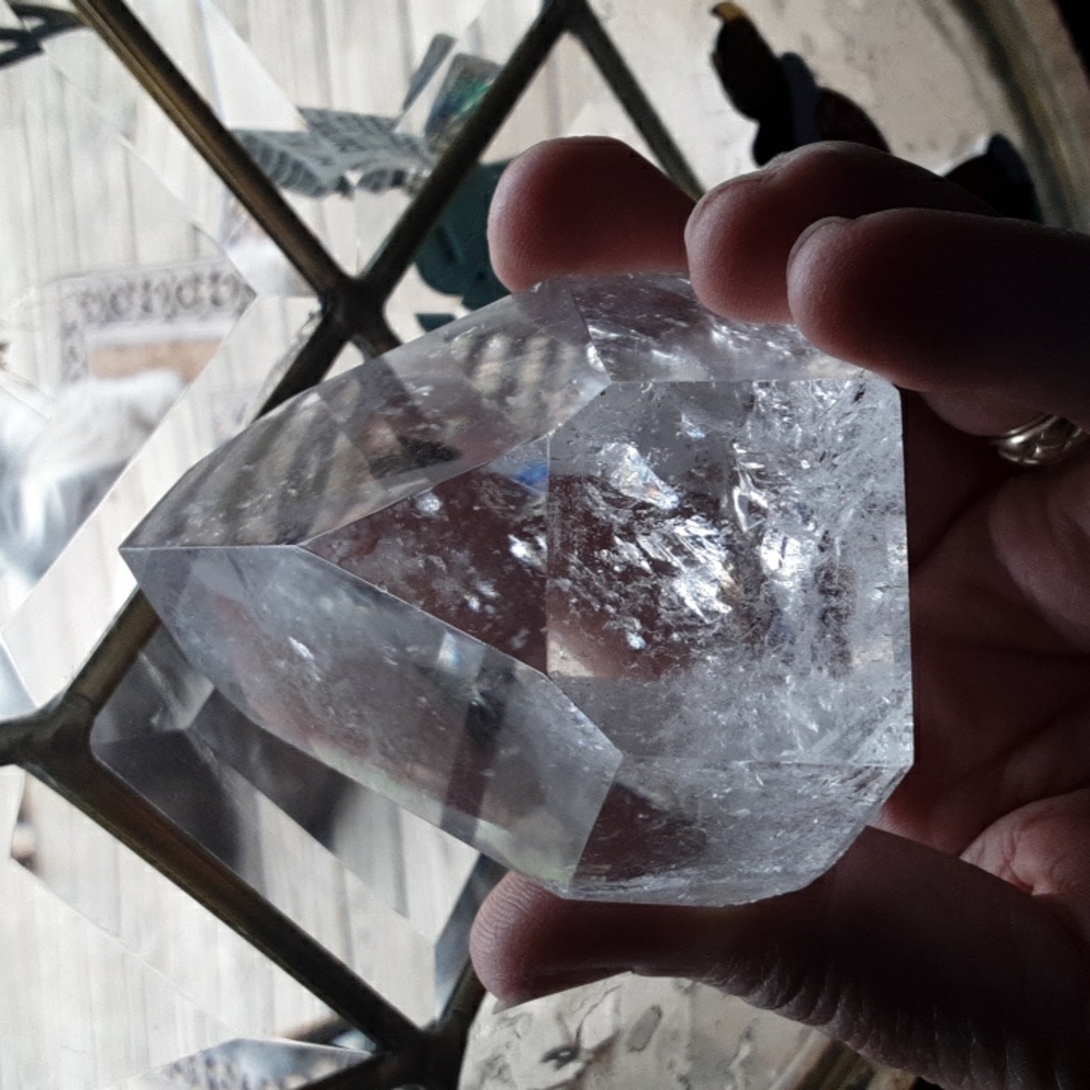 💥NEW💥Quartz Crystal Polished Point